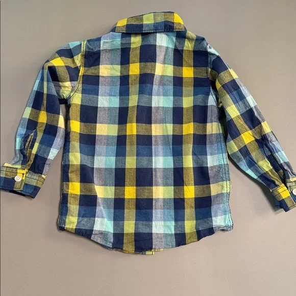 💜3/$15 Plaid Button Up Shirt and Bear Print Onesie Set - Picture 4 of 8